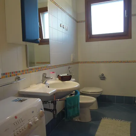 Διαμέρισμα Modern With Swimming Pool Μπιμπιόνε