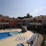 Modern With Swimming Pool Bibione