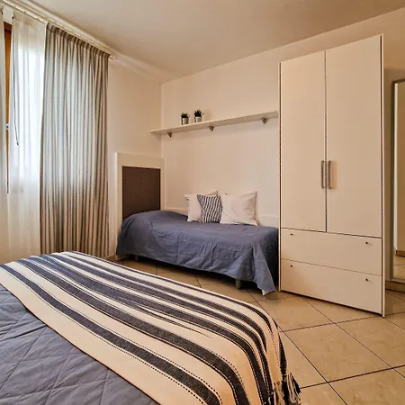 Modern With Swimming Pool Daire