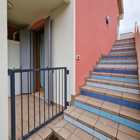 Modern With Swimming Pool Daire